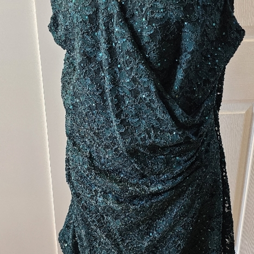 Elegant Green Lace Dress